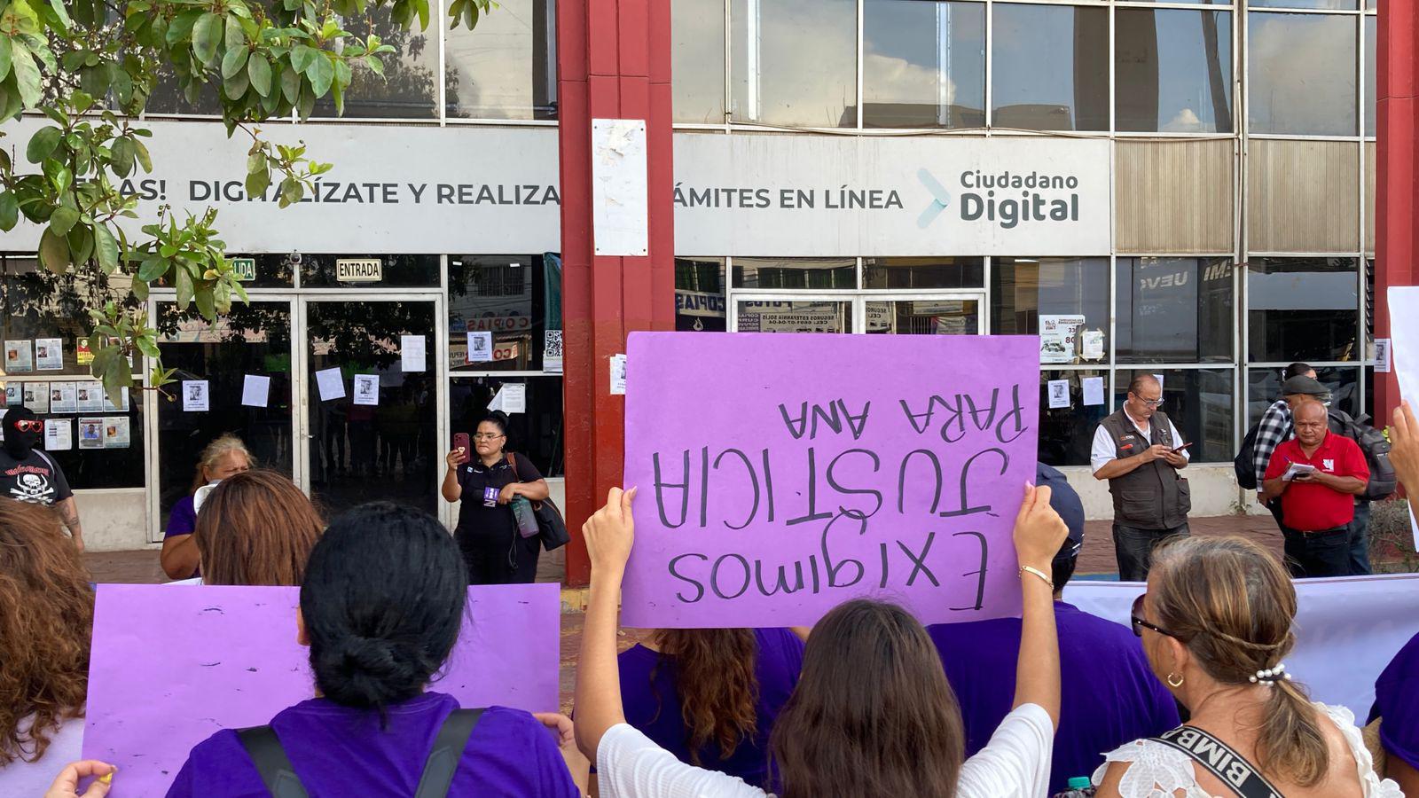 $!Exigen con manifestación justicia para Ana Beatriz víctima de feminicidio, no por accidente vial