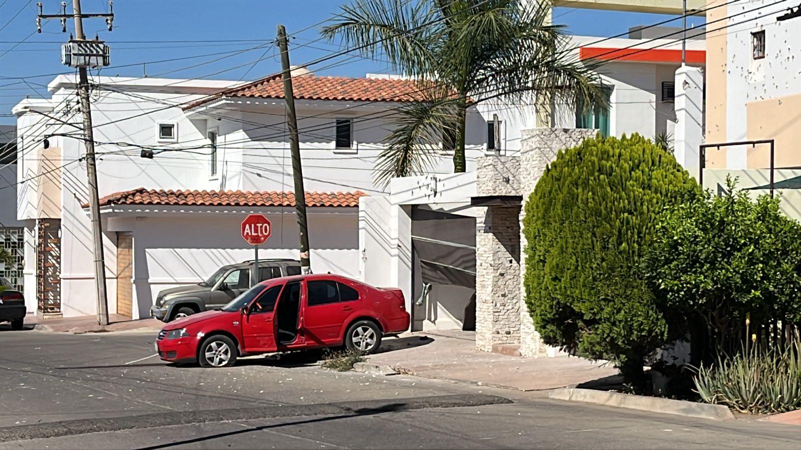 $!Balean dos viviendas en diferentes puntos de Culiacán