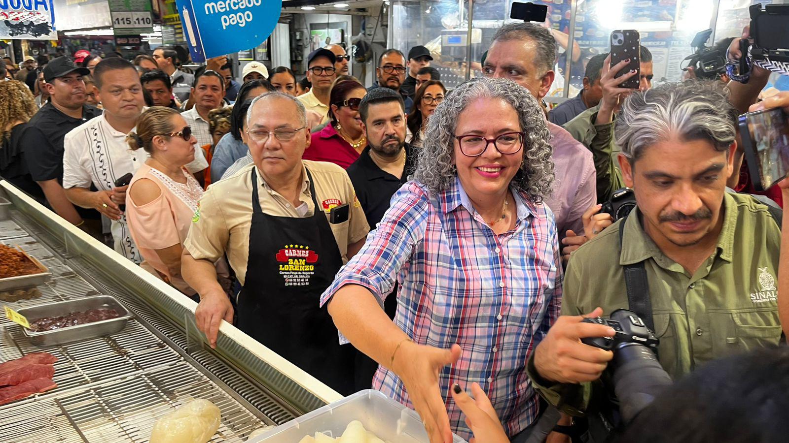 $!Tendrá Mercado Pino Suárez de Mazatlán nueva inversión: Gobernadora