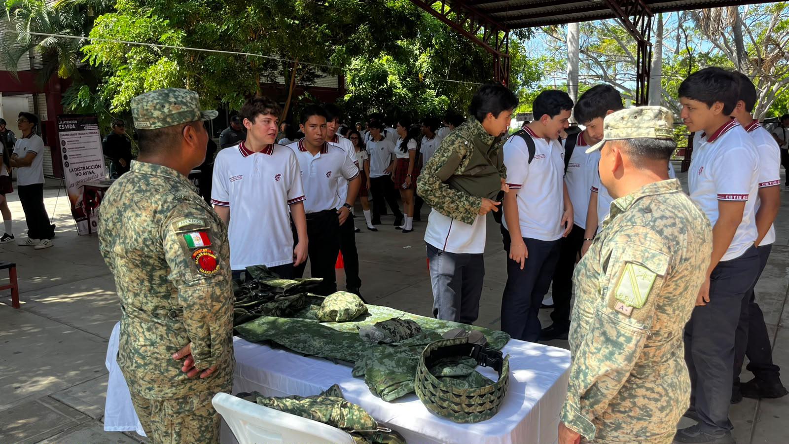 $!Buscan construir la paz desde las aulas del CBTIS 51, en Mazatlán