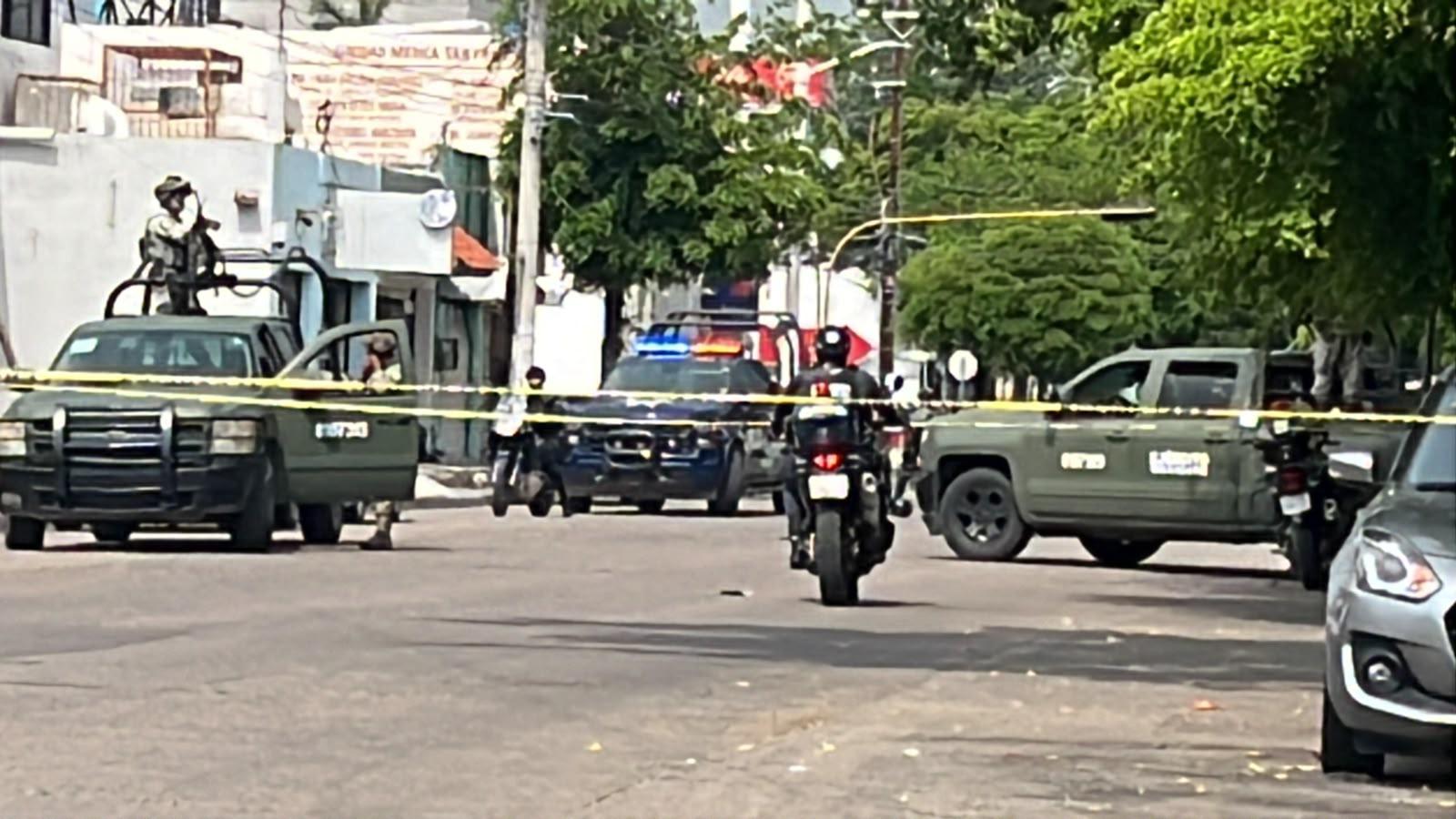 $!Hombre es herido de bala tras ataque armado en el Centro de Culiacán