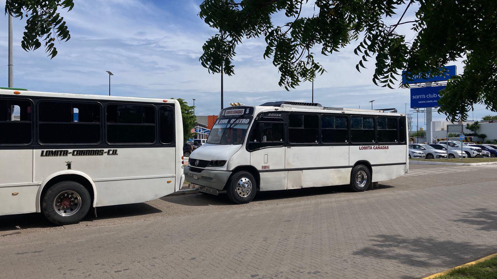$!Se registra masiva movilización de camiones y autobuses por evento de Sheinbaum en Mazatlán