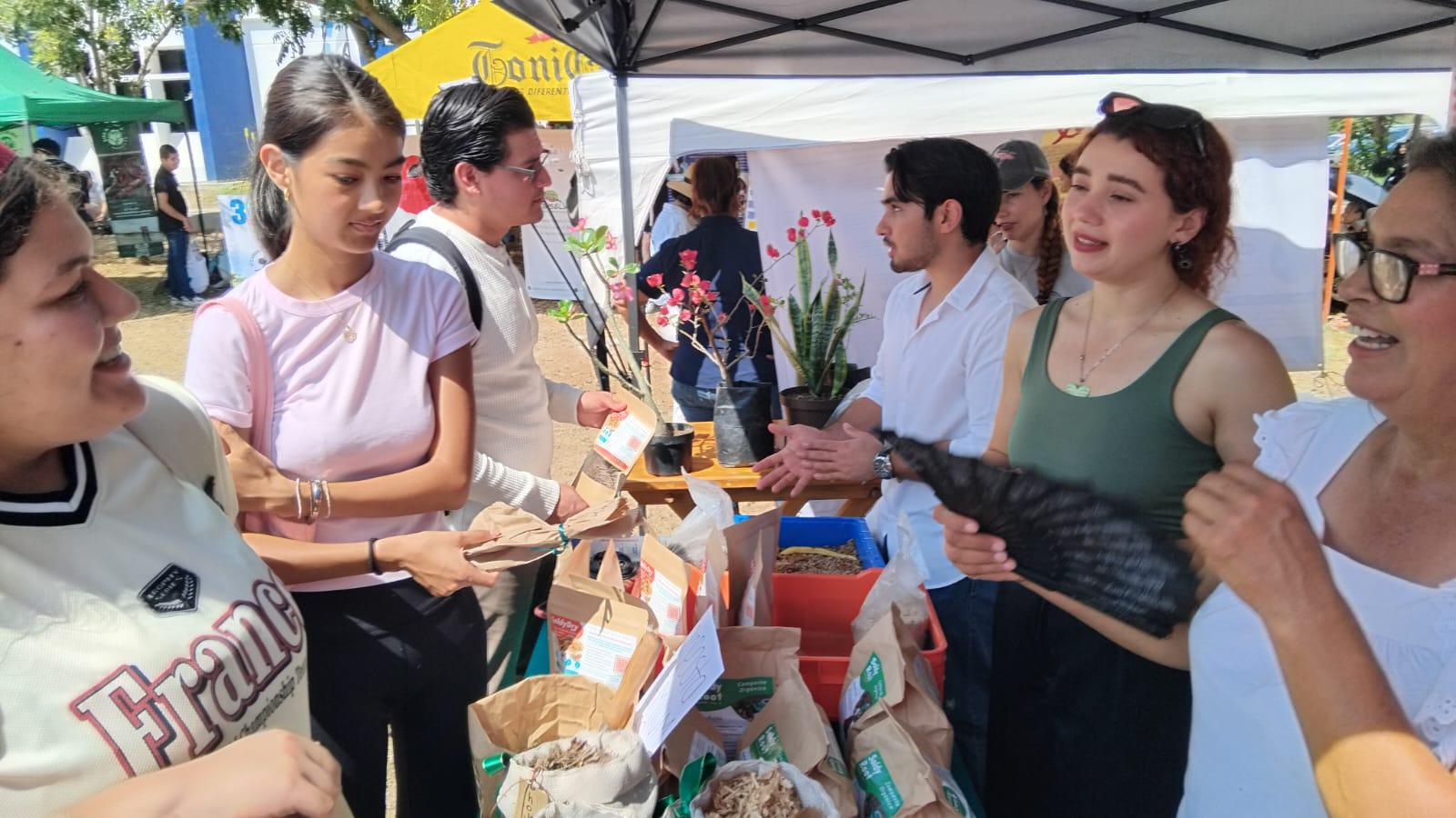 $!Expo Ambiental de Son Playas reúne ciencia y participación ciudadana en Mazatlán