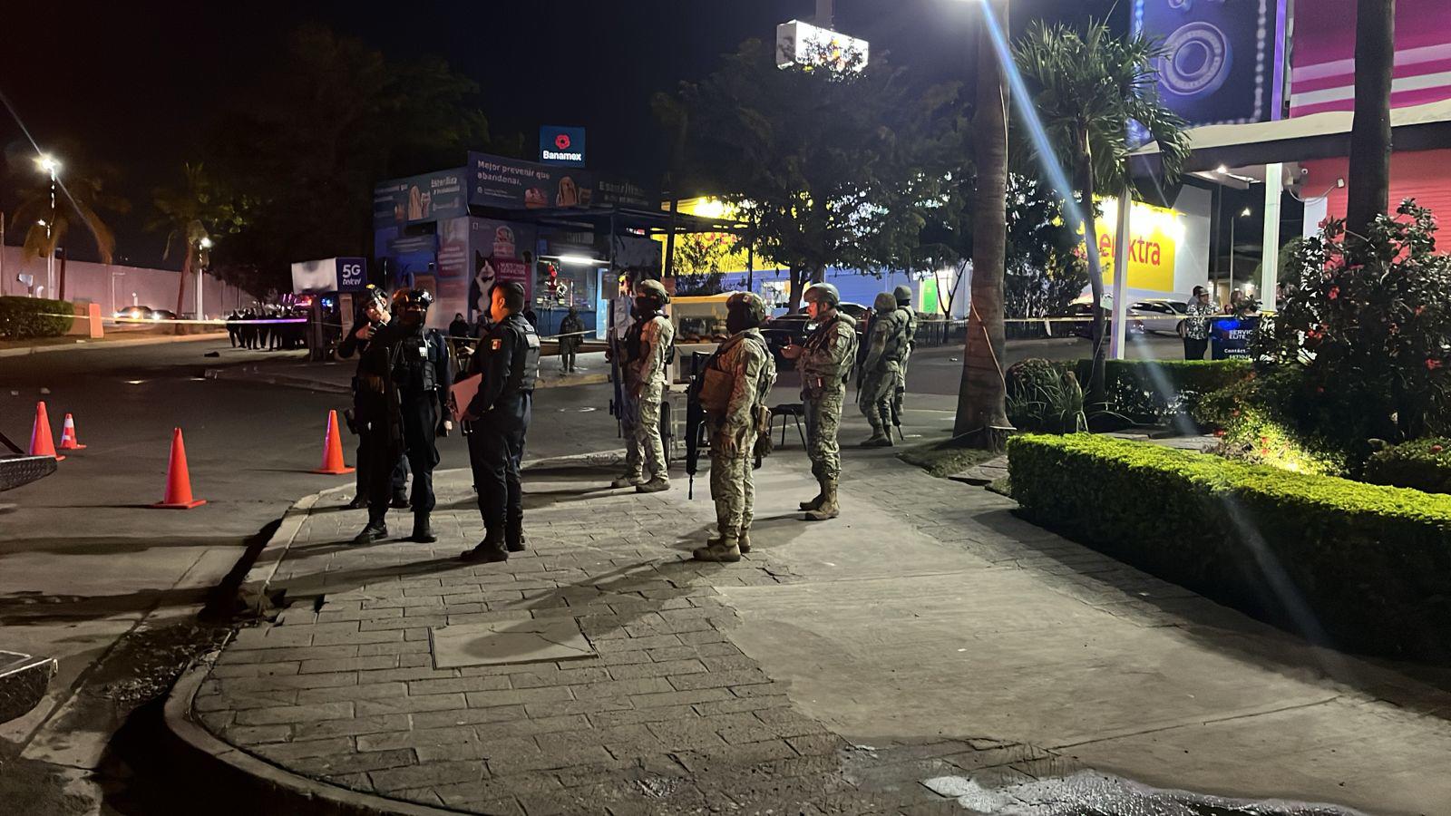 $!Atacan a balazos un casino de la colonia Lomas del Boulevard, en Culiacán; solo se registraron daños materiales