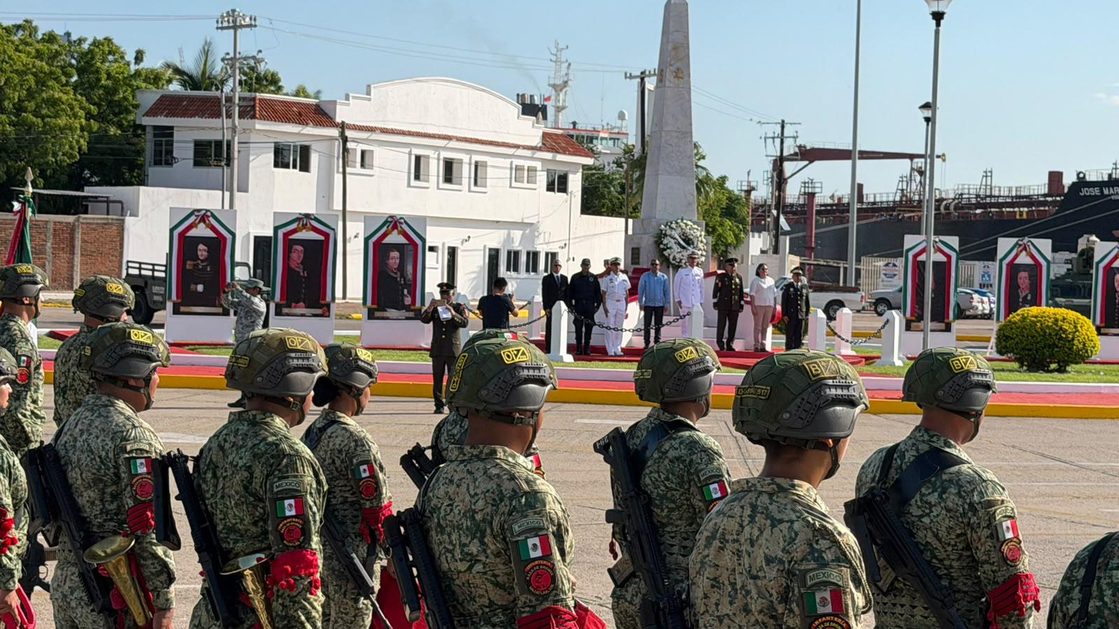 $!Conmemoran en Mazatlán 179 años de la Gesta Heroica de los Niños Héroes