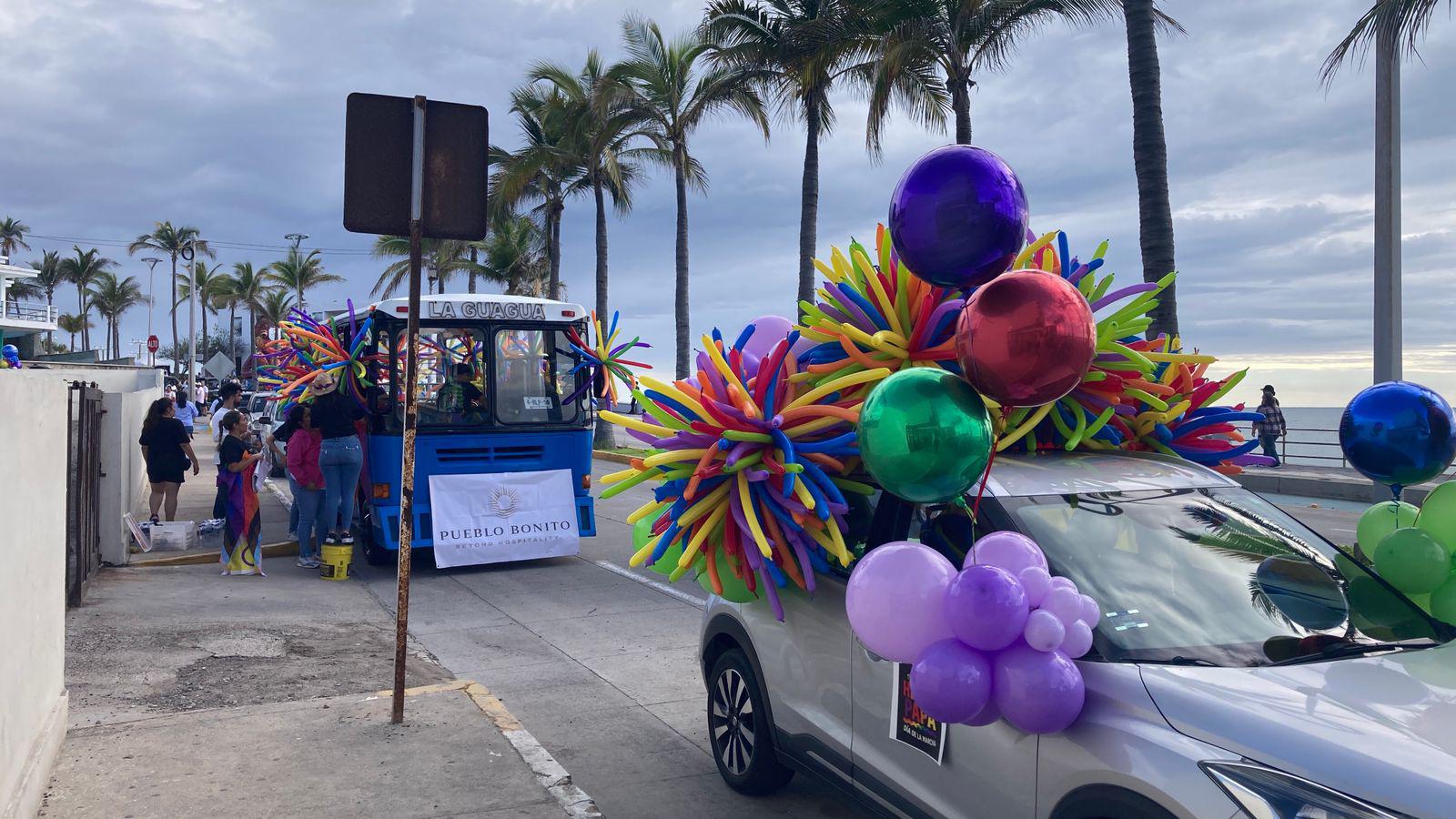 $!Cierran la circulación en el Paseo Claussen y la Avenida del Mar por marcha LGBTQ+