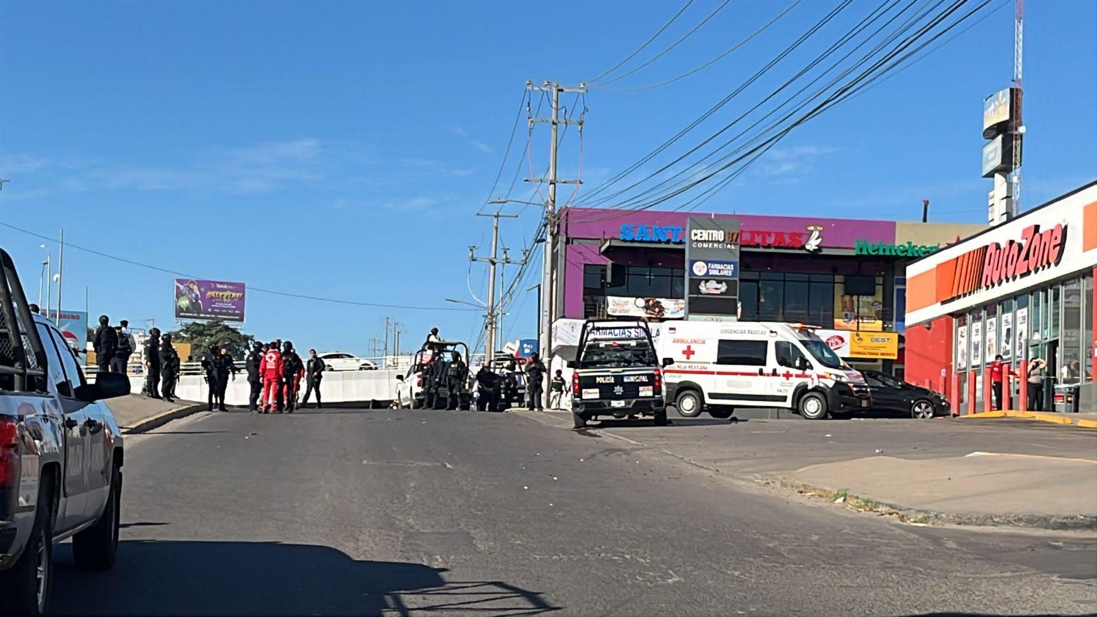 $!Asesinan a balazos a dos elementos de la Policía Municipal en el Parque 87, en Culiacán