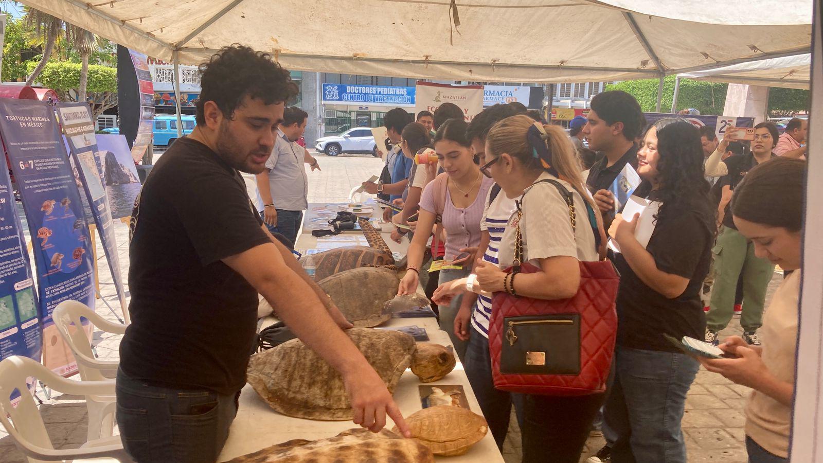 $!Expo Ambiental en Mazatlán destaca esfuerzos de limpieza pese a falta de información oficial