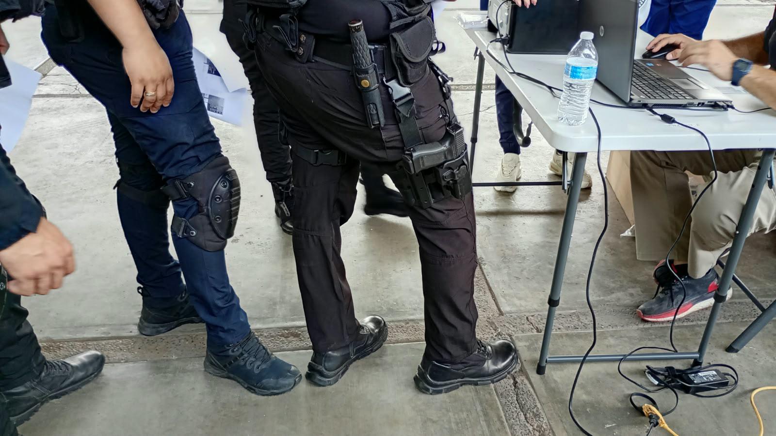 $!Someten a antidoping sorpresa a 800 policías de Ahome; positivo podría costarles el empleo