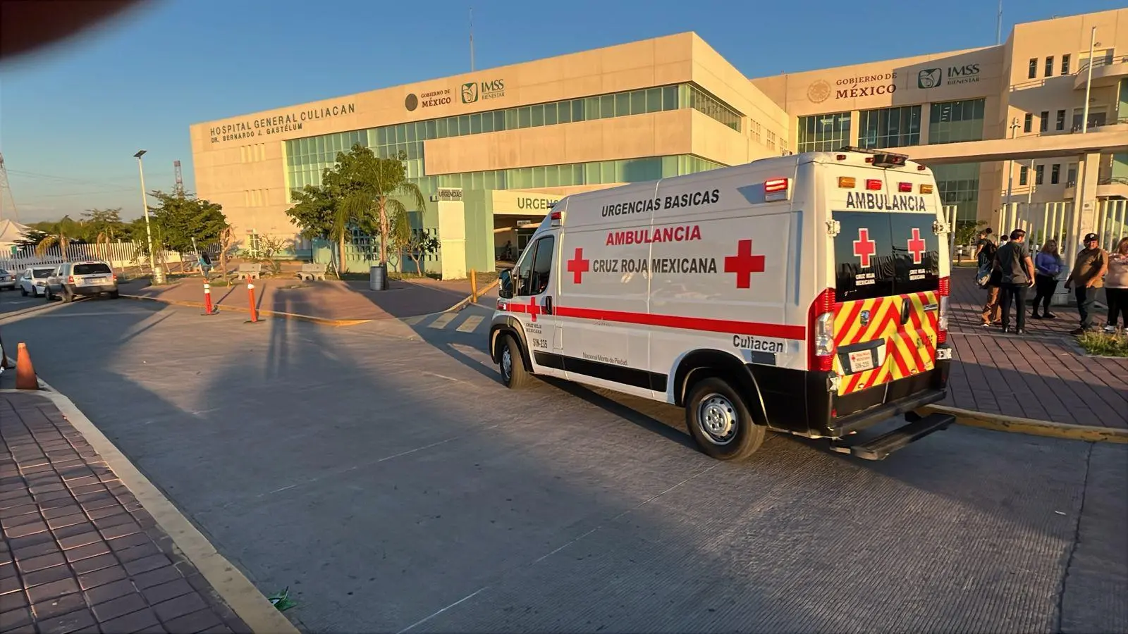$!Hieren de bala a un joven en un supermercado del sector Tres Ríos, en Culiacán