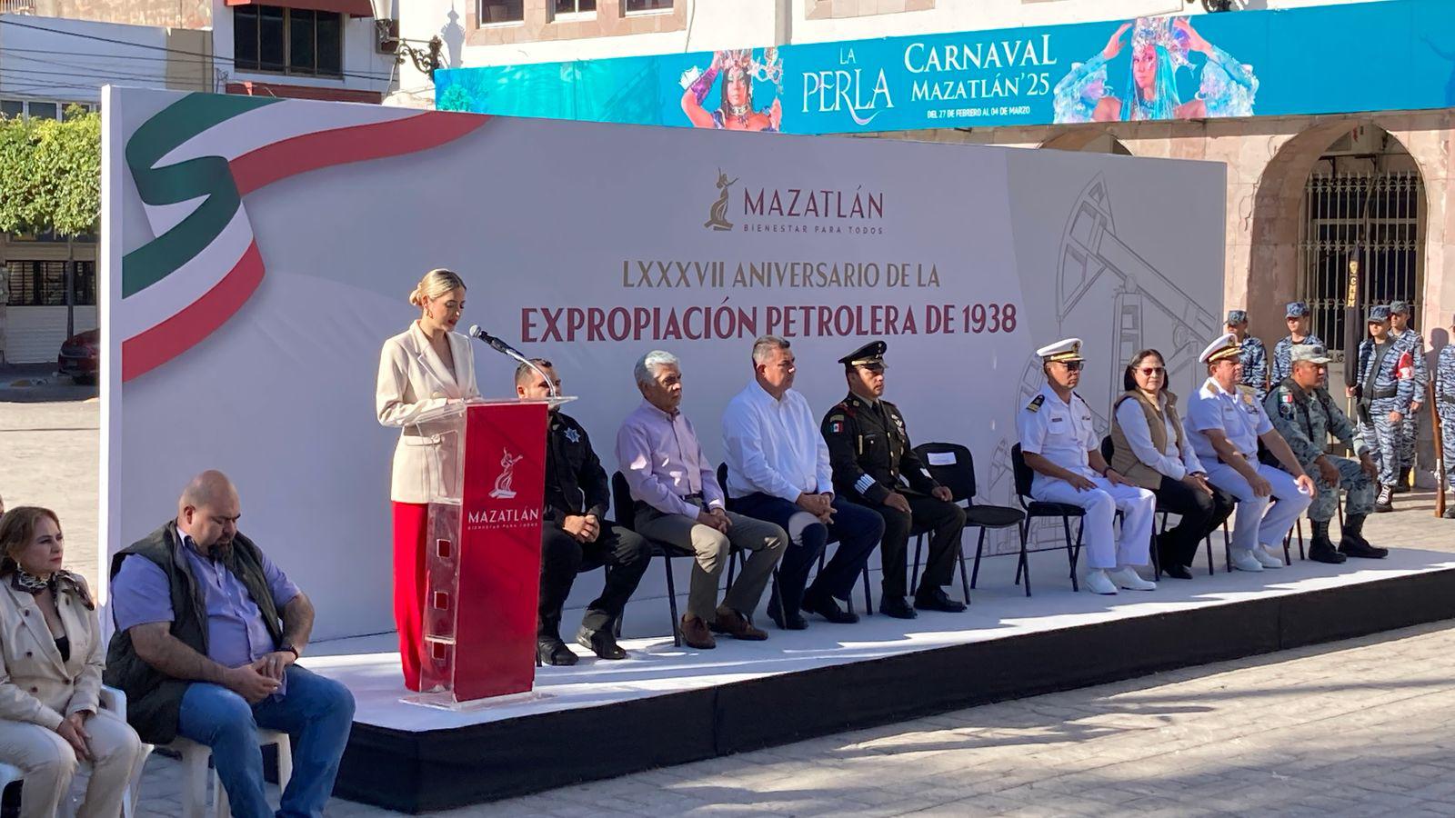 $!Celebran en Mazatlán el 87 aniversario de la Expropiación Petrolera en México