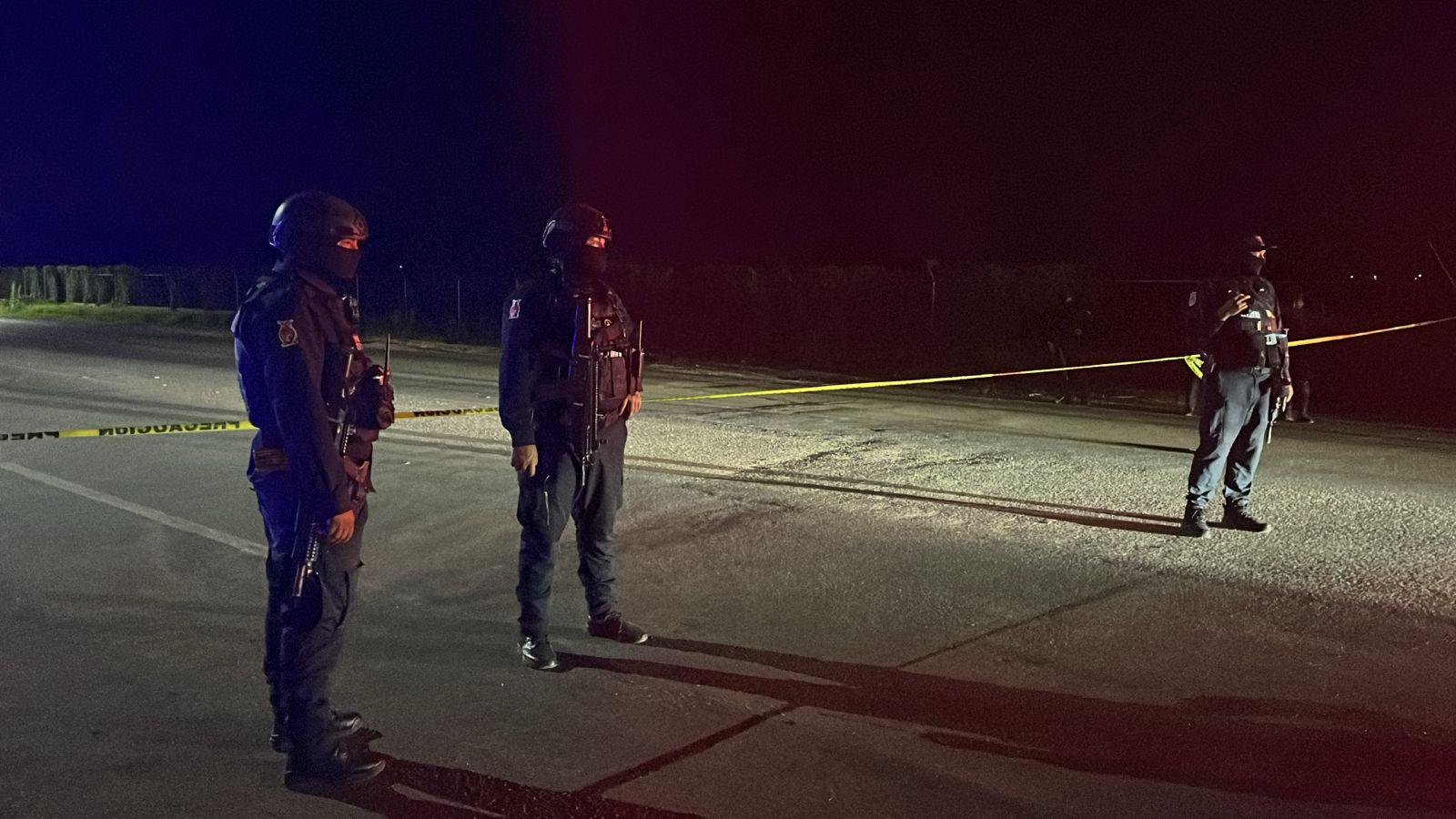 $!Detienen a 3 civiles tras persecución y balacera al poniente de Culiacán