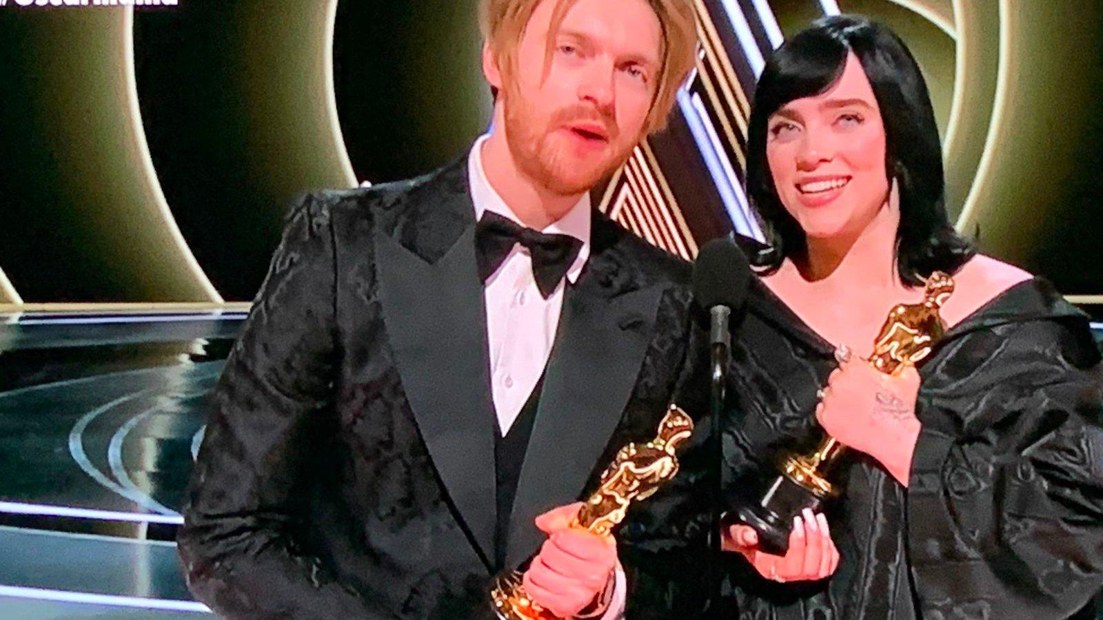 $!CODA: Señales del Corazón, cinta donde participa Eugenio Derbez, gana el Oscar a Mejor Película