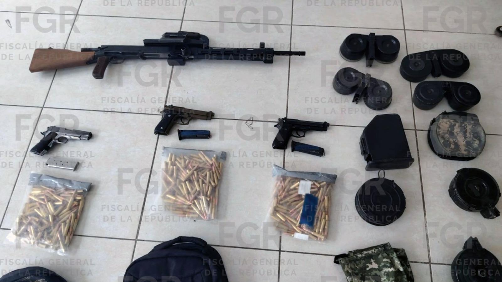 $!Vinculan a proceso a cuatro presuntos traficantes de armas detenidos en Culiacán
