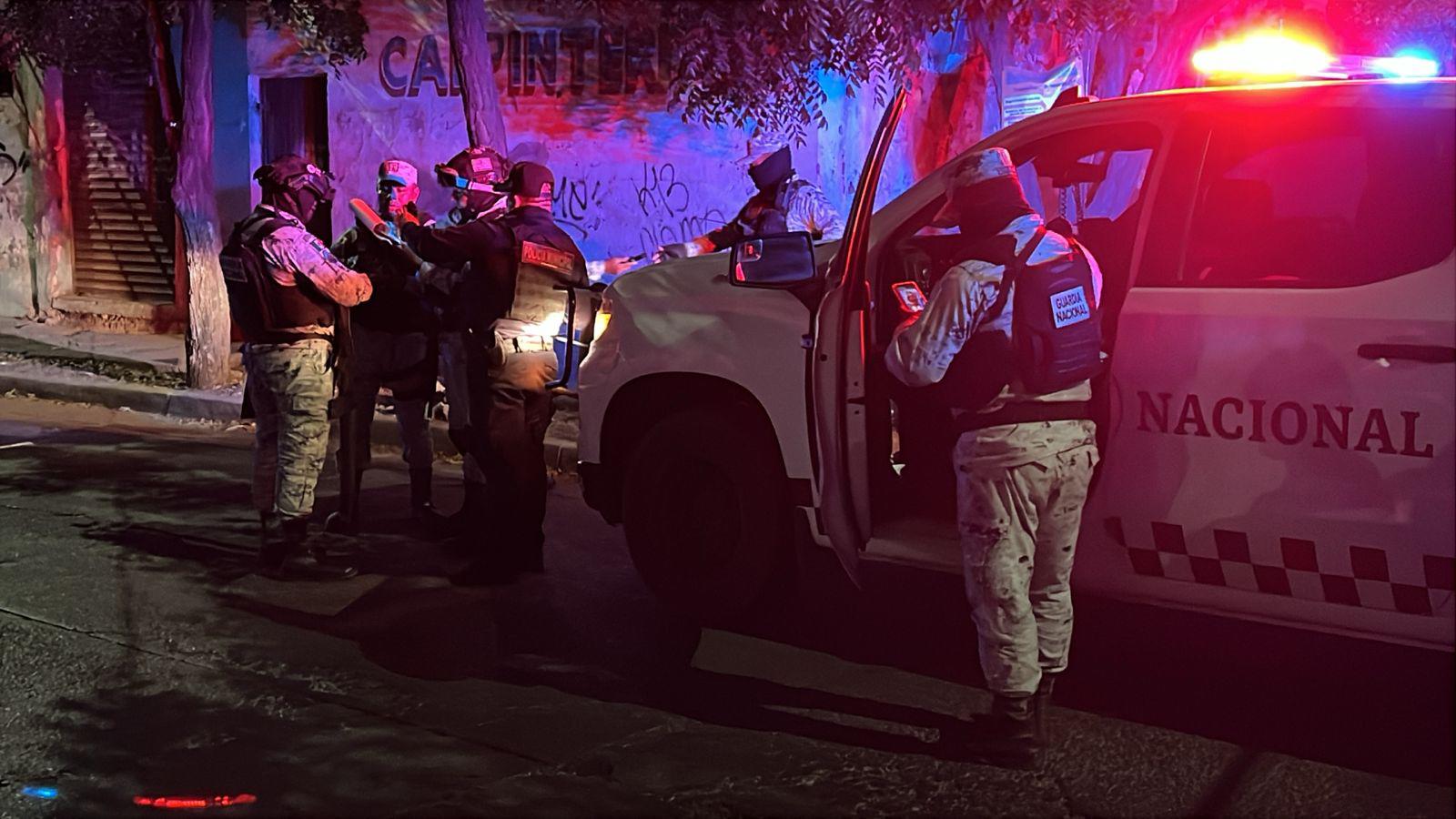 $!Asesinan a balazos a un joven en la colonia Tierra Blanca, en Culiacán