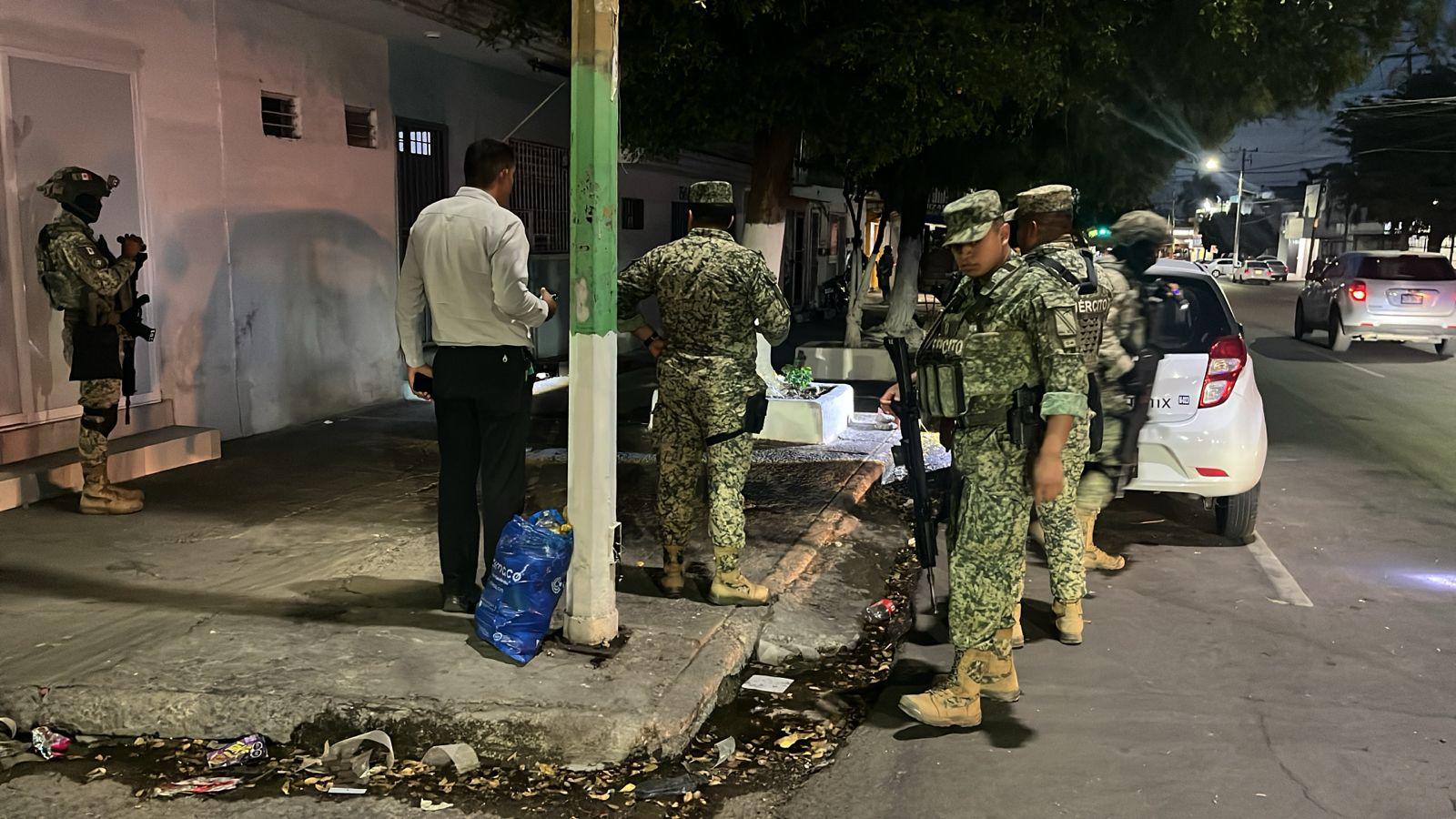 $!Atacan a balazos a mujer en la colonia Miguel Alemán, en Culiacán