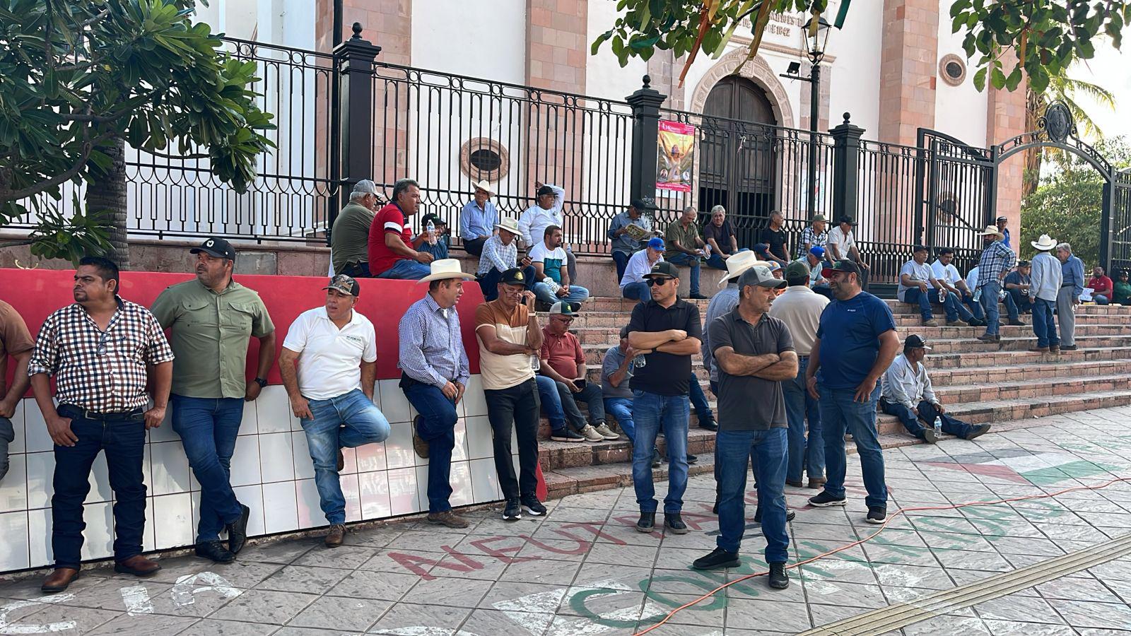 $!Piden agricultores de Sinaloa apoyos, ser escuchados y que autoridades no dejen morir el campo