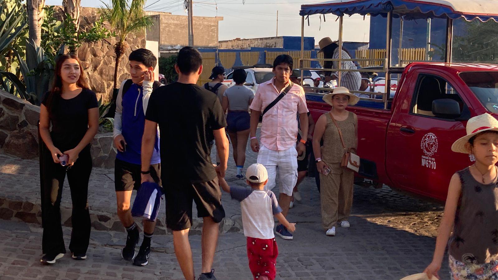 $!Faro de Mazatlán mantiene gran afluencia de visitantes