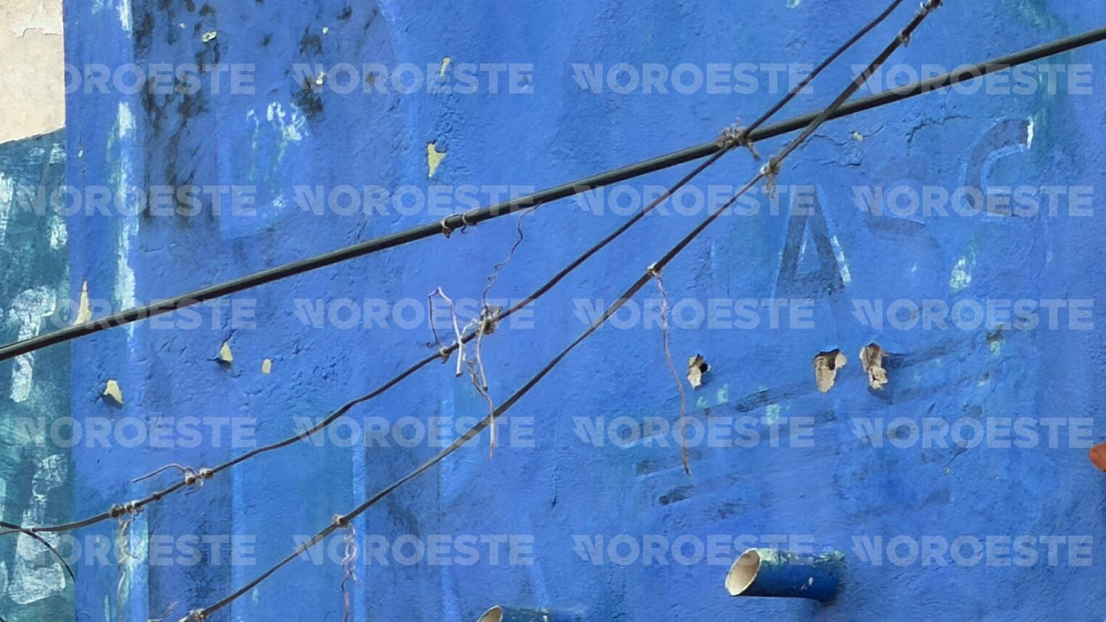 $!Ataques a balazos dejan tres heridos y daños en una vivienda en Mazatlán