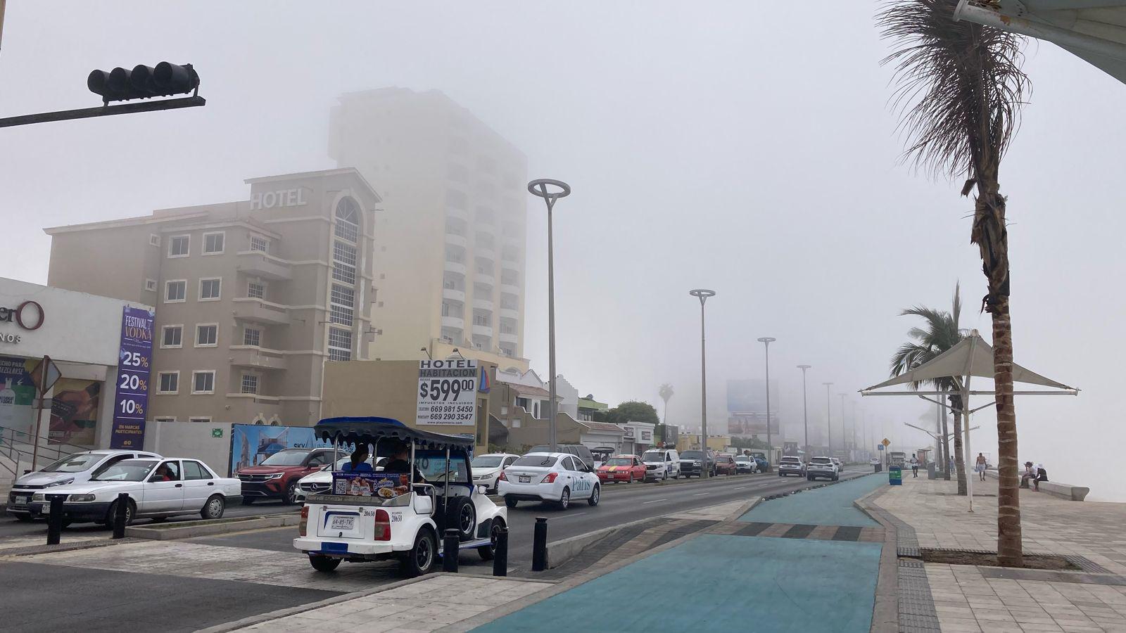 $!Cubre neblina gran parte de Mazatlán este sábado