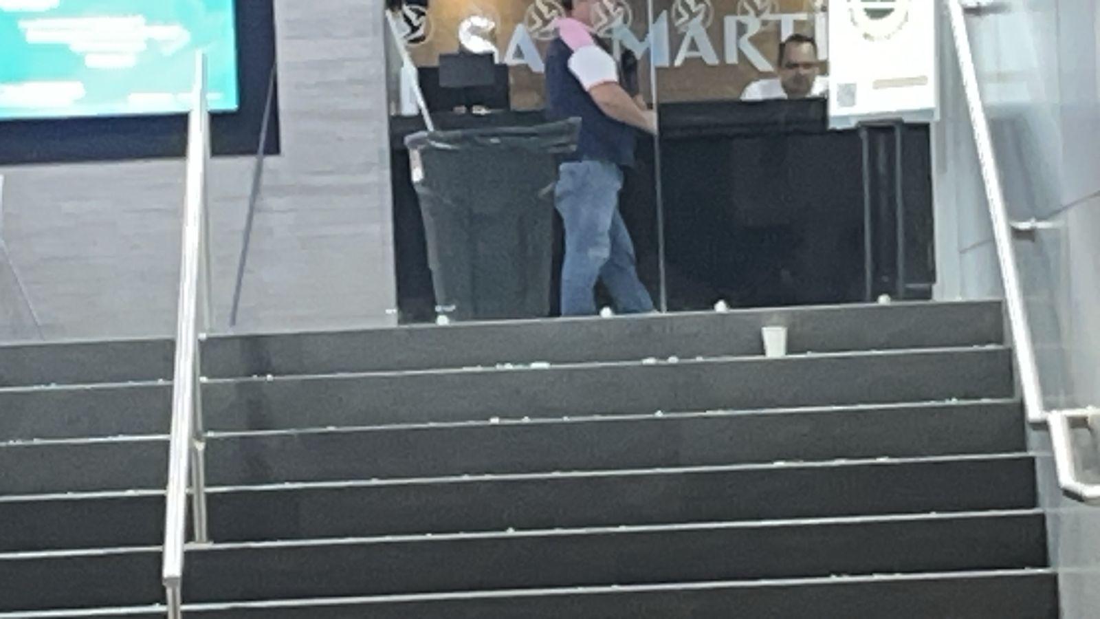 $!Un muerto y dos heridos deja ataque armado en funeraria del Centro de Culiacán