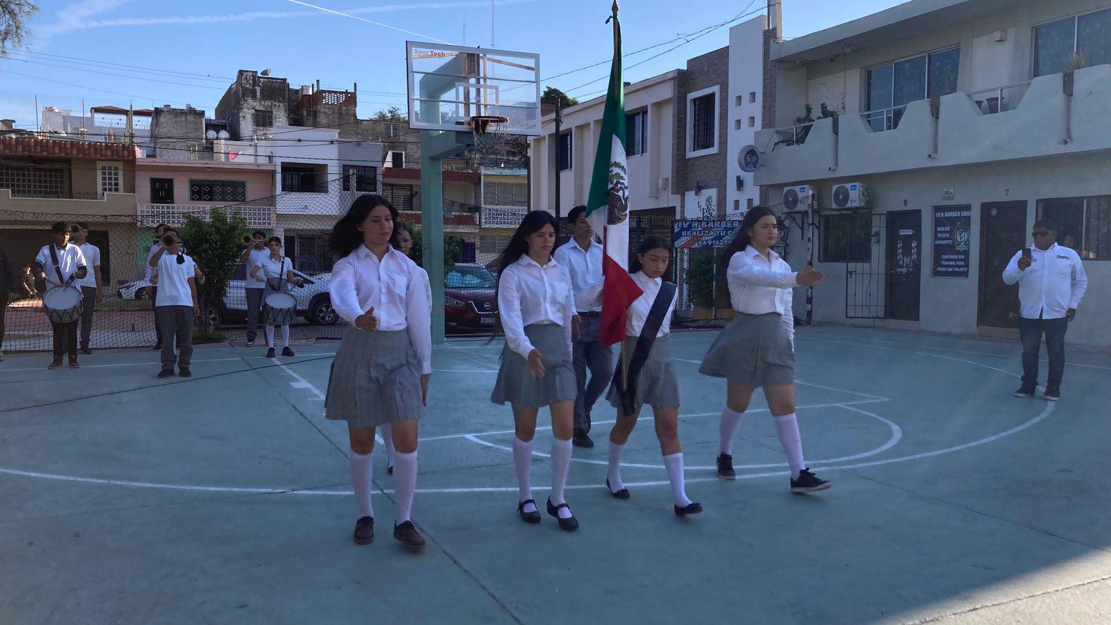 $!Celebran estudiantes y docentes de Cobaes comunidad Las Iguanas, Festival y kermés con causa en Mazatlán