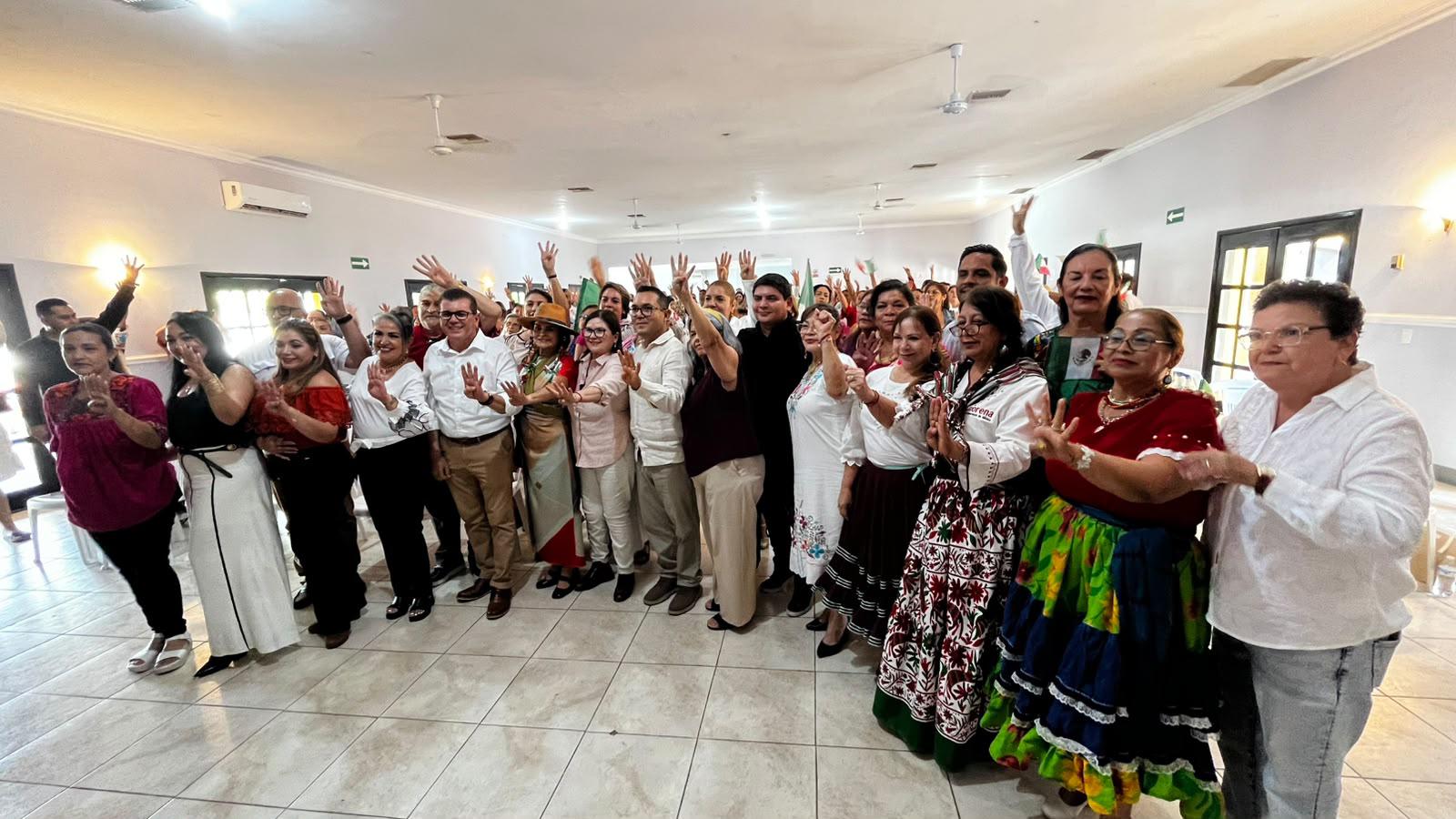 $!Brinda agrupación Valentinas de la Cuarta Transformación su apoyo a Imelda Castro