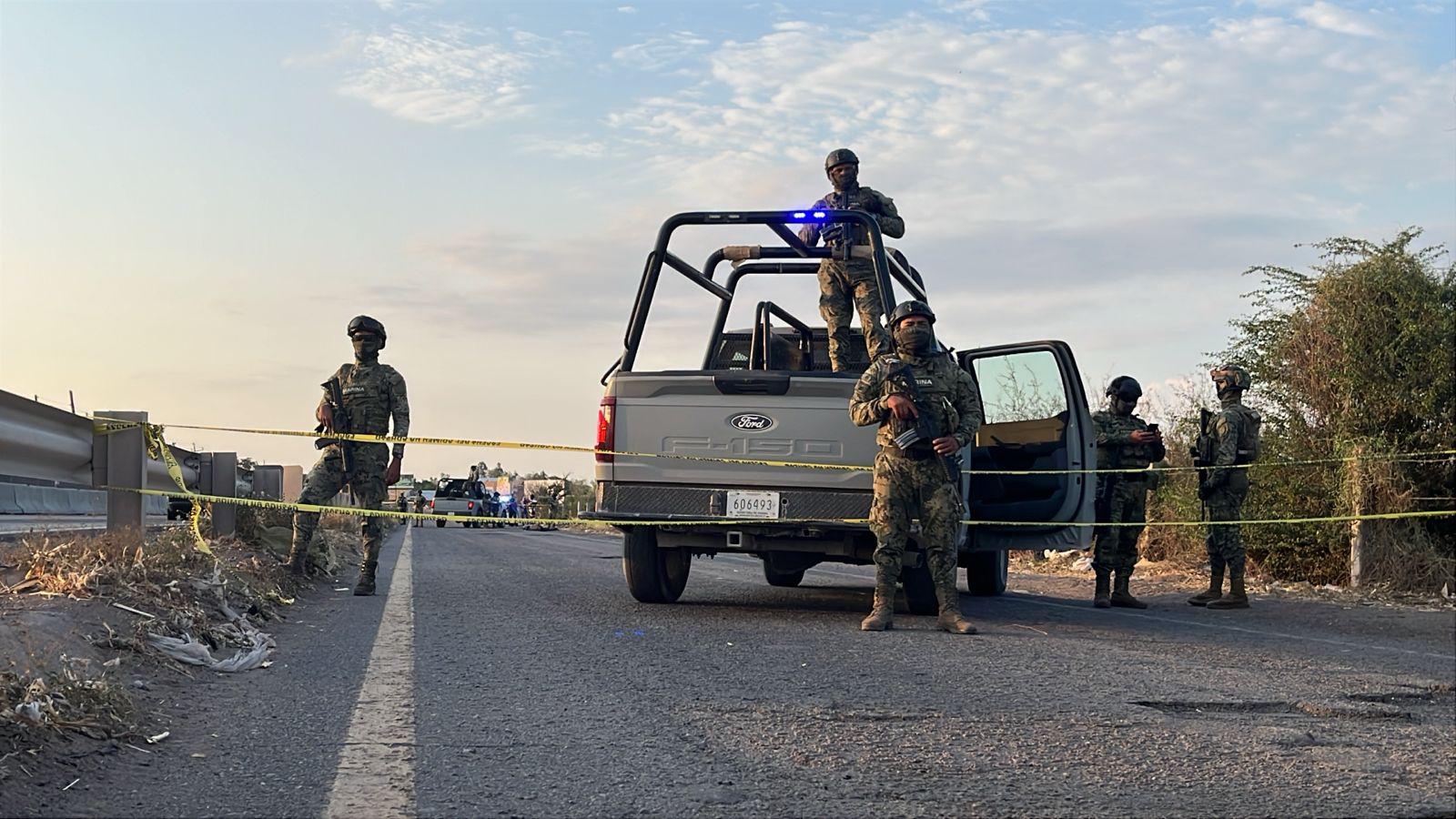 $!Hallan un hombre atado de las manos y con huellas de violencia en carretera del Campo El Diez, en Culiacán