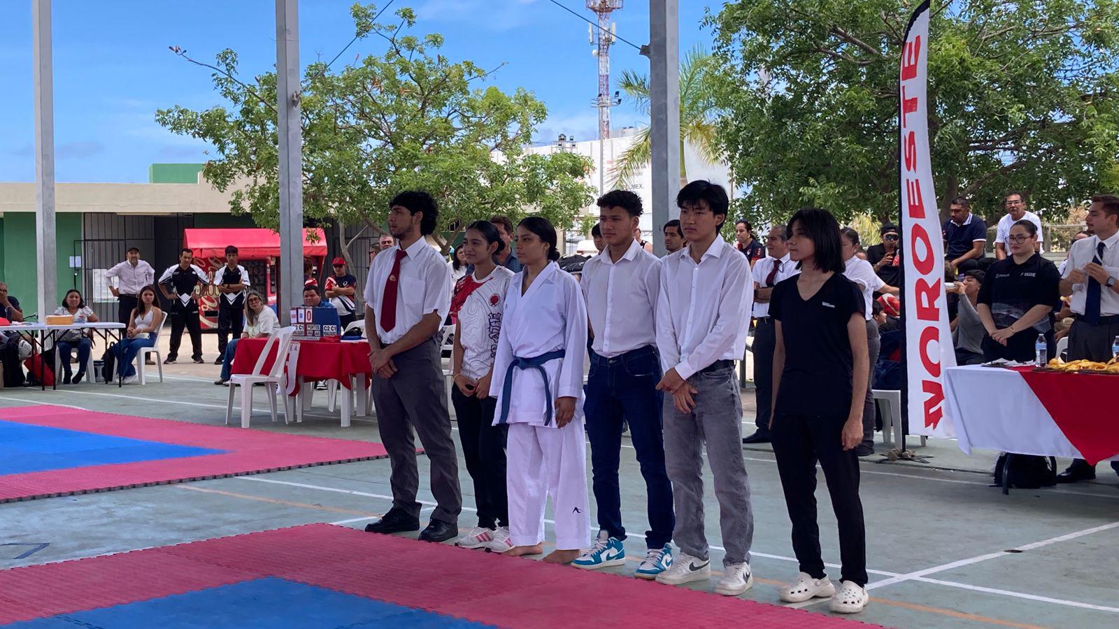 $!Emiliano Jacobo, Joselyn García, Andrea Regina, Marco Ordoñez, Kaito Yoshii e Isabela Gutiérrez, recibieron un aplauso luego de obtener medallas en la Olimpiada Nacional Conade 2025.