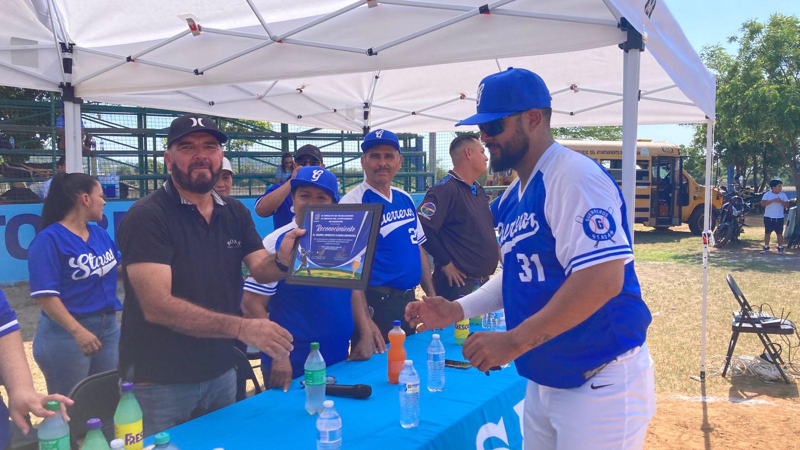 $!Reconocen a deportistas sindicalizados en Liga STASAM