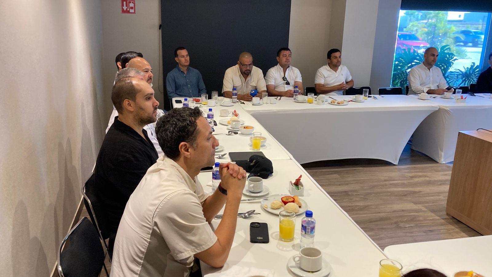 $!Proyectan empresarios campaña para mejorar percepción de Mazatlán