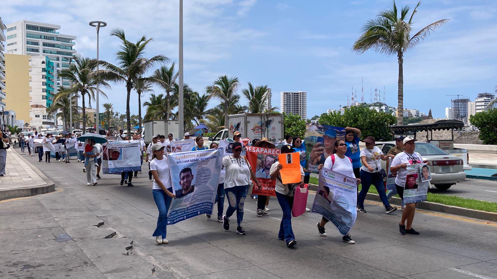 $!Pocas respuestas y nulos avances provocan una nueva protesta de familiares de desaparecidos en Mazatlán