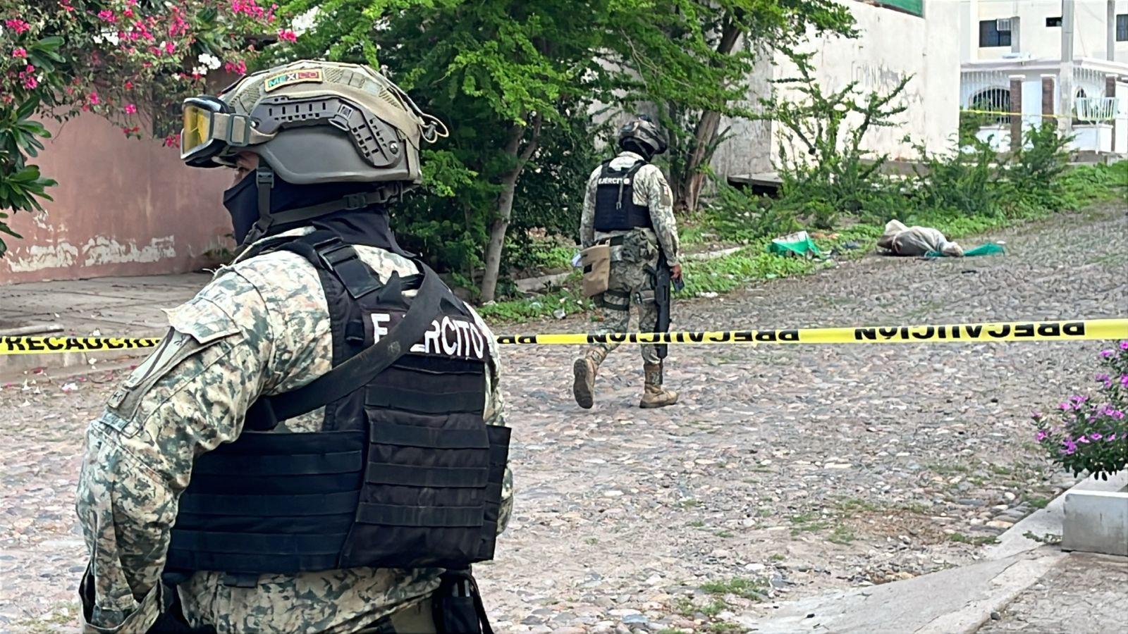 $!Localizan un cuerpo embolsado en la colonia Margarita, en Culiacán