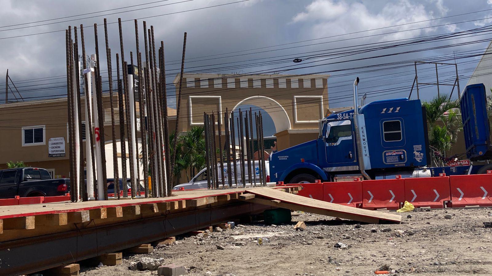 $!Muestra avance construcción del puente vehicular México 15 y Pérez Escobosa, en Mazatlán