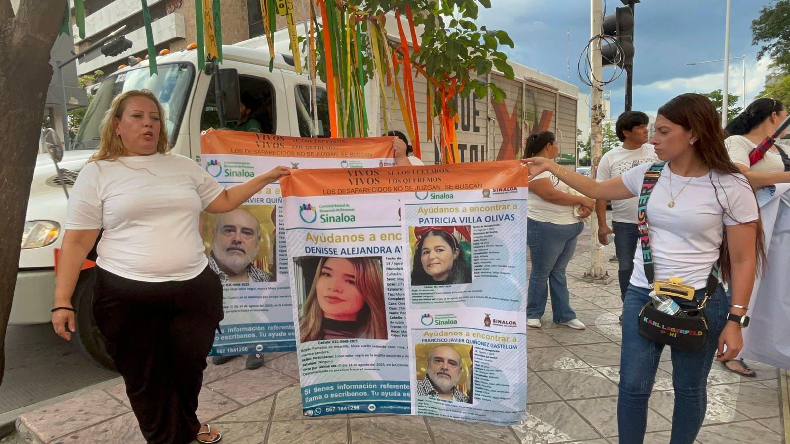 $!Piden con marcha aparición con vida de la joven Denisse y sus tíos Patricia y Francisco