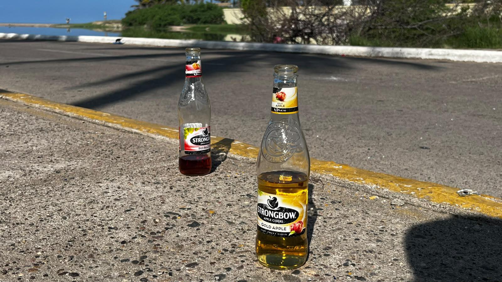 $!Continúa fuga de drenaje que contamina desde hace una semana el Estero del Yugo