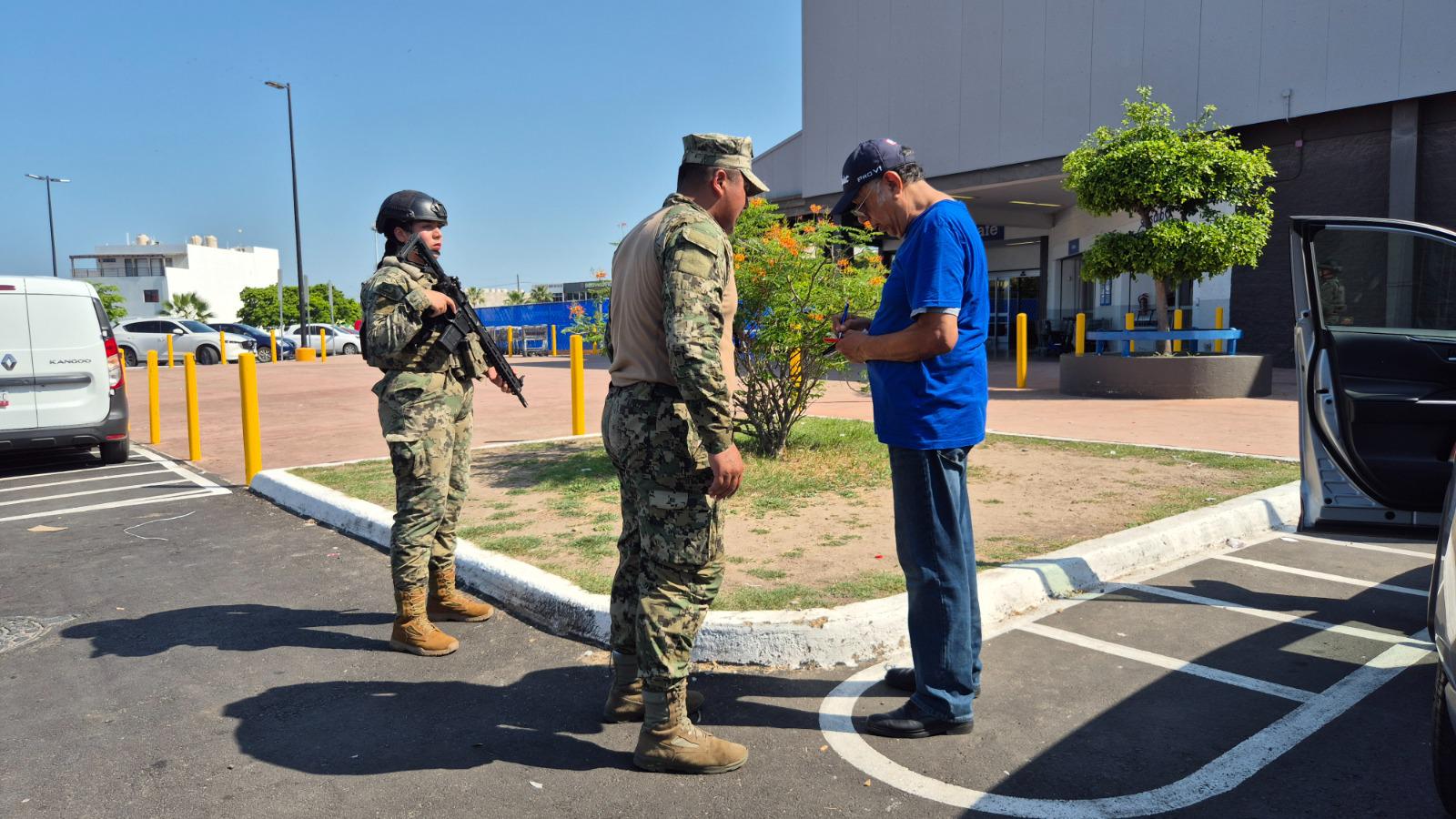 $!Refuerza Marina acciones de seguridad y proximidad social en Mazatlán, en el marco de la ‘Operación Sable’