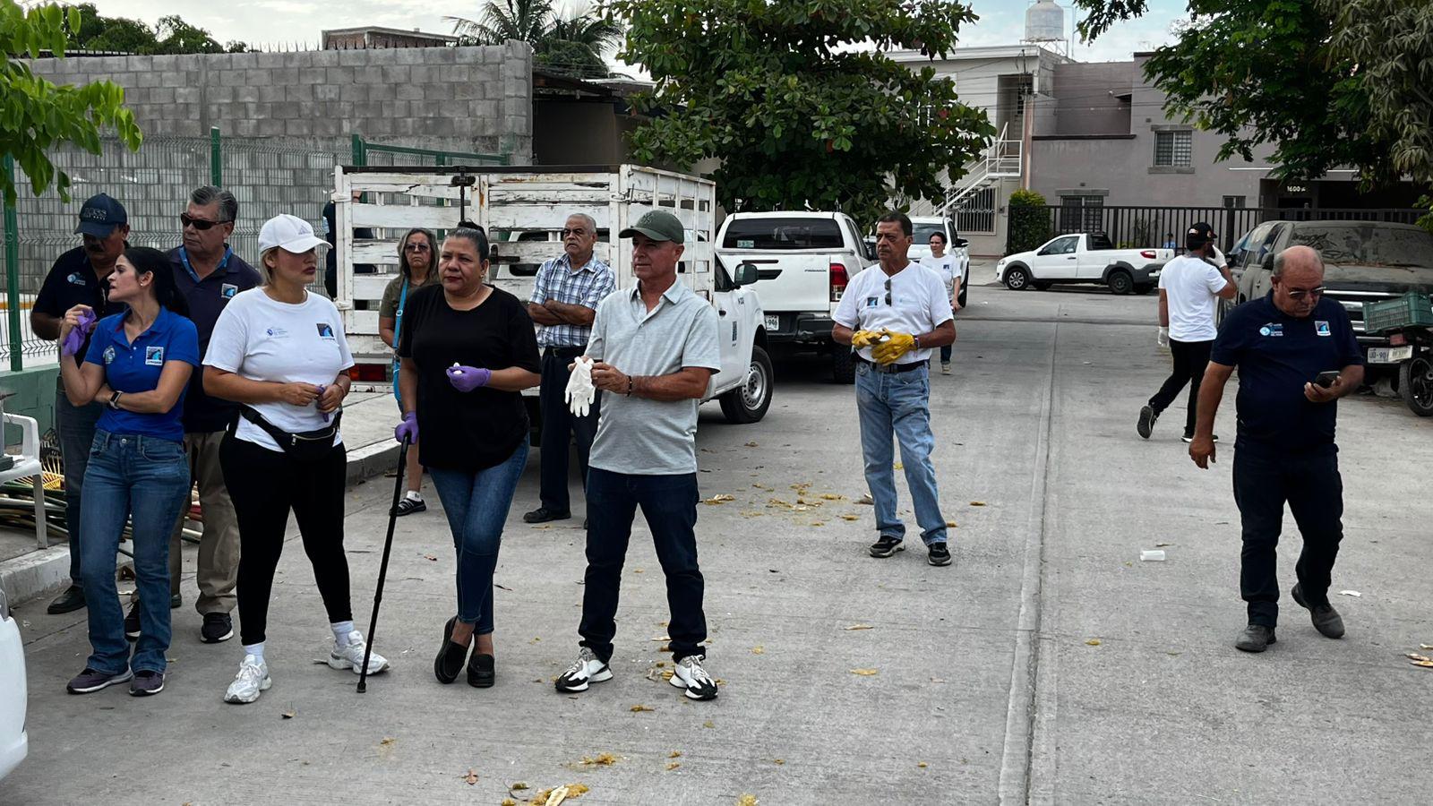 $!Mantiene Jumapam jornadas de limpieza en colonias de Mazatlán previo a la temporada de lluvia