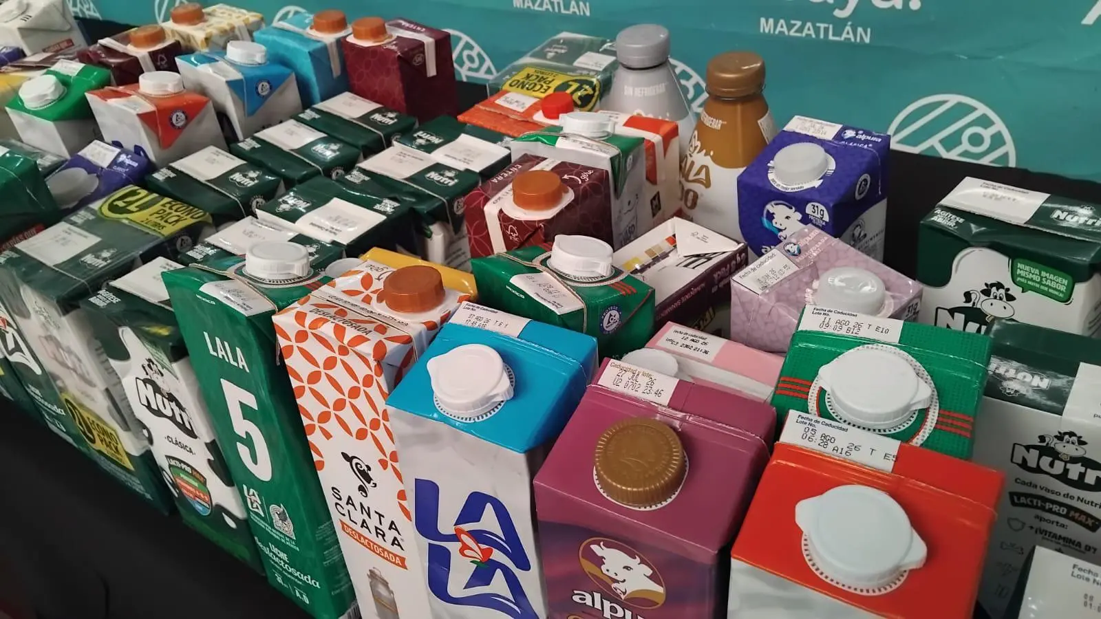 $!Impulsan colecta ‘Bigotes de Leche’ para apoyar a familias vulnerables en Mazatlán