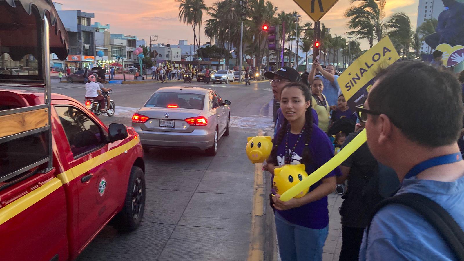 $!Realiza CRIT en el malecón de Mazatlán un boteo masivo rumbo al Teletón 2025