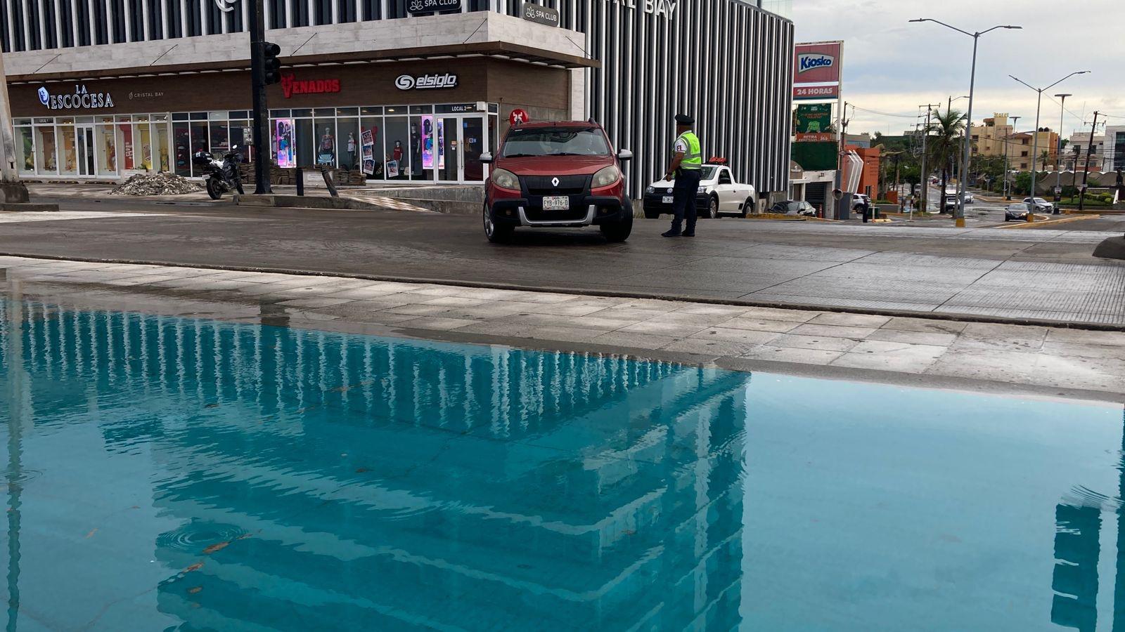 $!Lluvias de madrugada dejan inundaciones en 13 colonias de Mazatlán