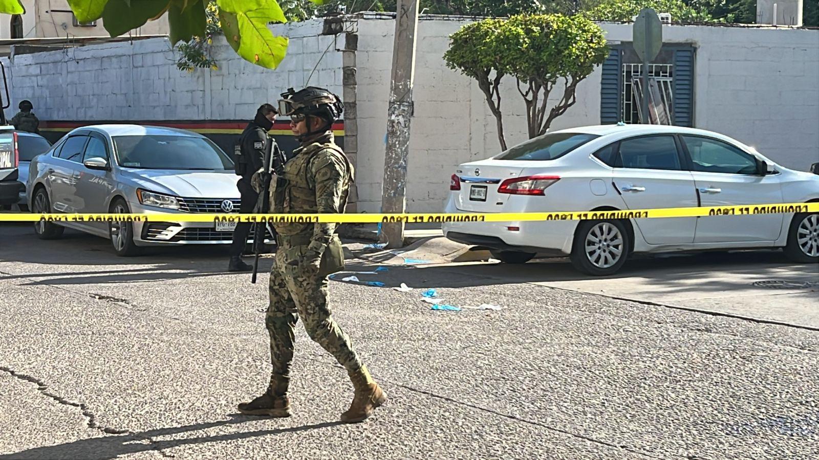 $!Ataque armado en colonia Terranova, Culiacán, deja un hombre y un menor heridos