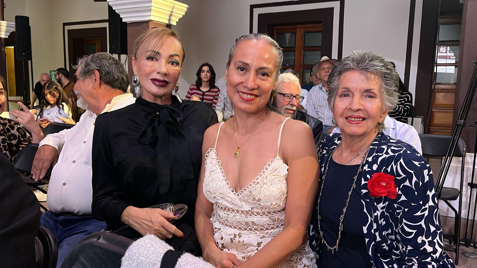 $!Zaida Astorga, Guianeya Román, esposa de Gordon Campbell, y Rosario Gastélum.