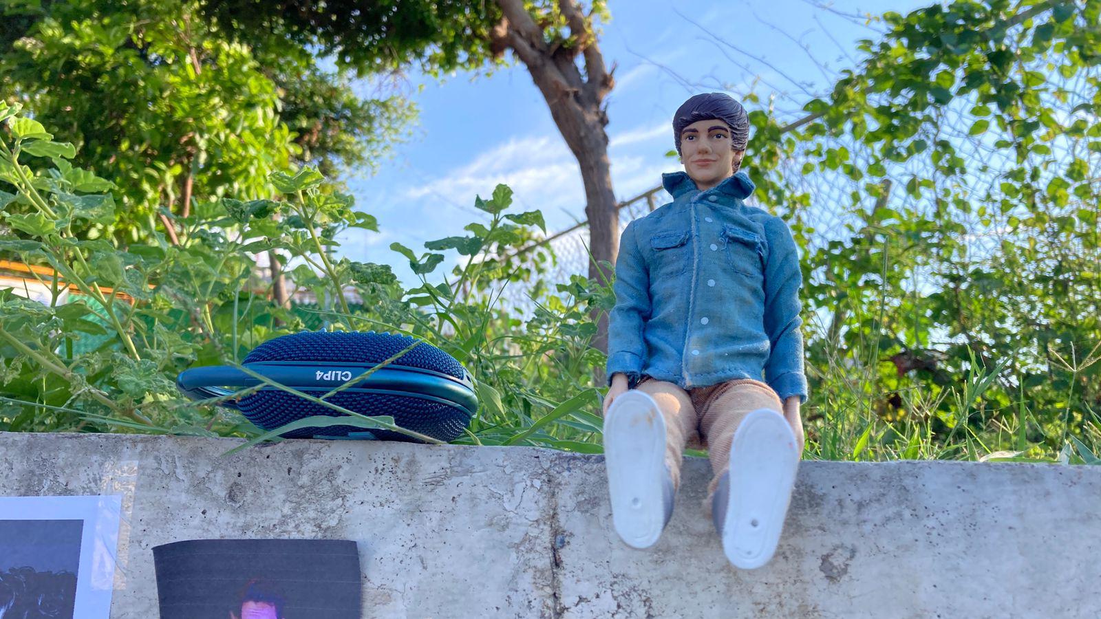 $!También pusieron una pequeña bocina de donde se dejaba escuchar los éxitos de One Direction, agrupación a la que pertenecía.