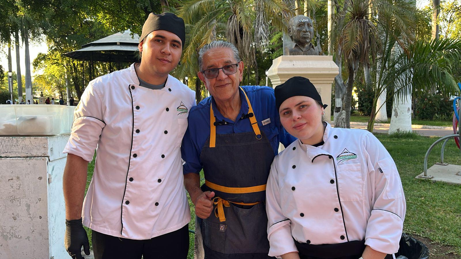 $!César Guadalupe López, Jorge Luis Palazuelos y Melva Paola Gastélum.