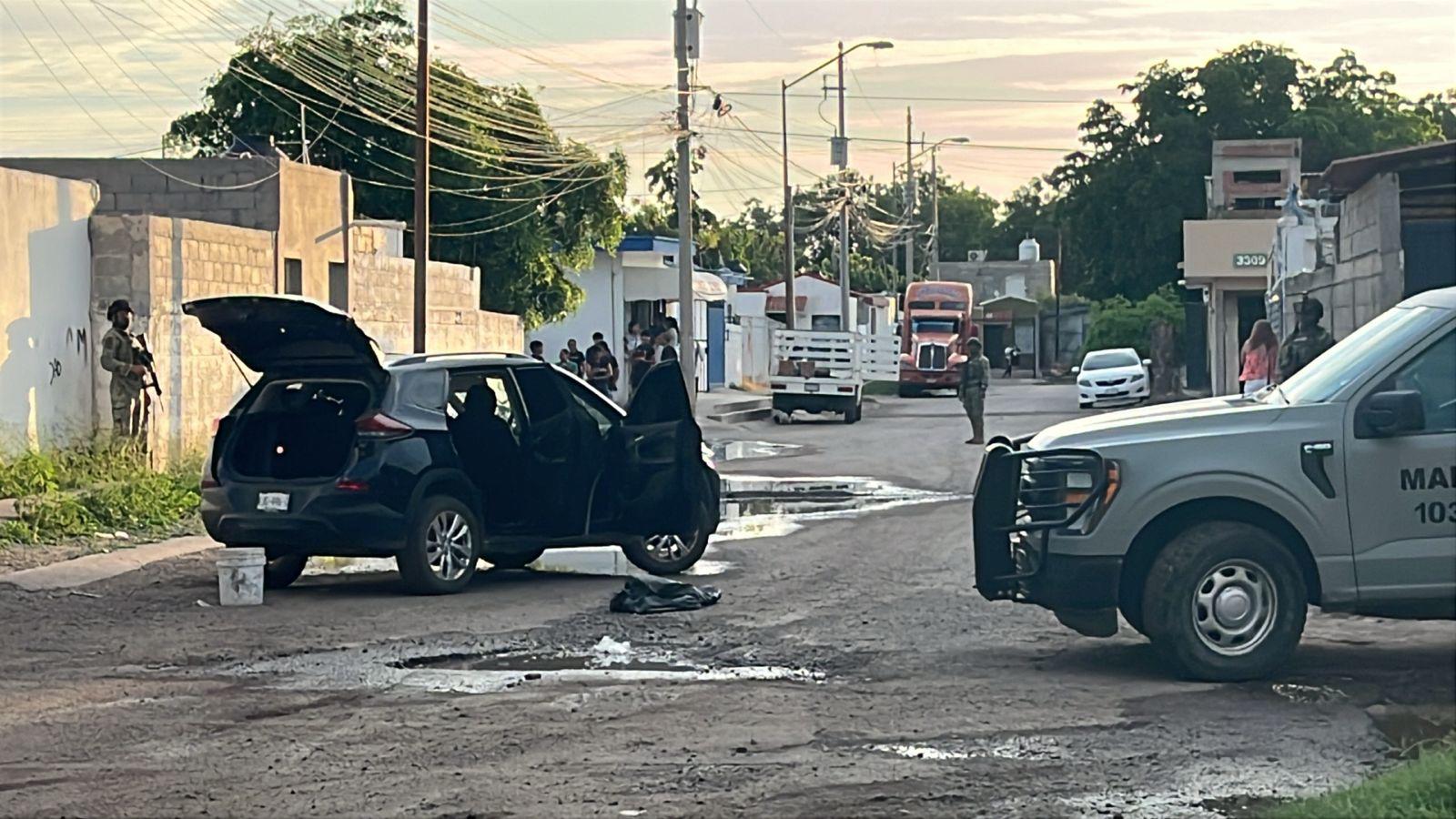 $!Vandalizan y atacan a balazos un domicilio de la colonia Santa Rocío, en Culiacán