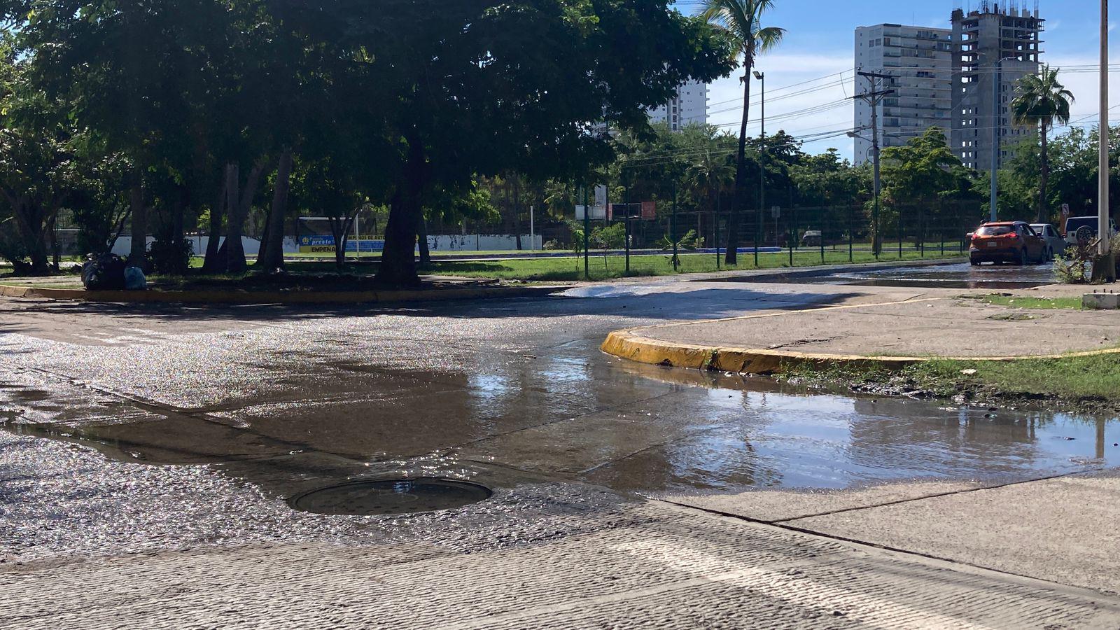 $!Persisten fugas de aguas negras en Mazatlán; vecinos se sienten desprotegidos