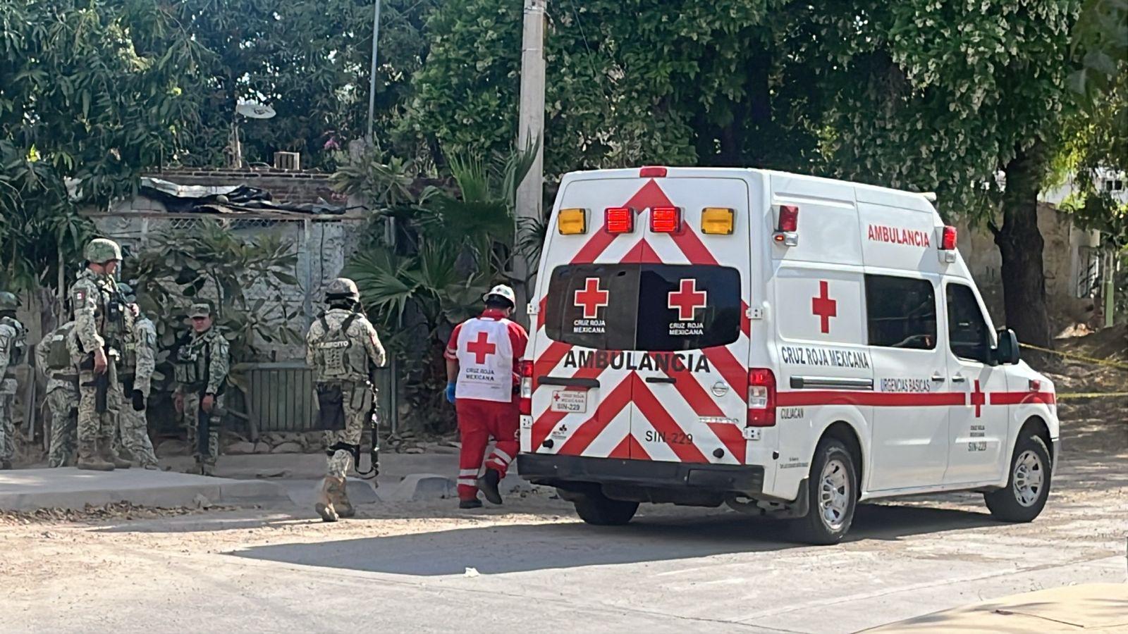 $!Asesinan a balazos a motociclista en la colonia Buenos Aires, en Culiacán