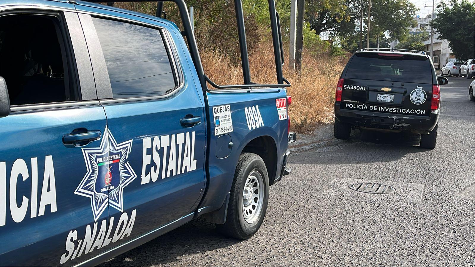 $!Privan de libertad a ex agente de la FGE en la colonia Las Cañadas, en Culiacán