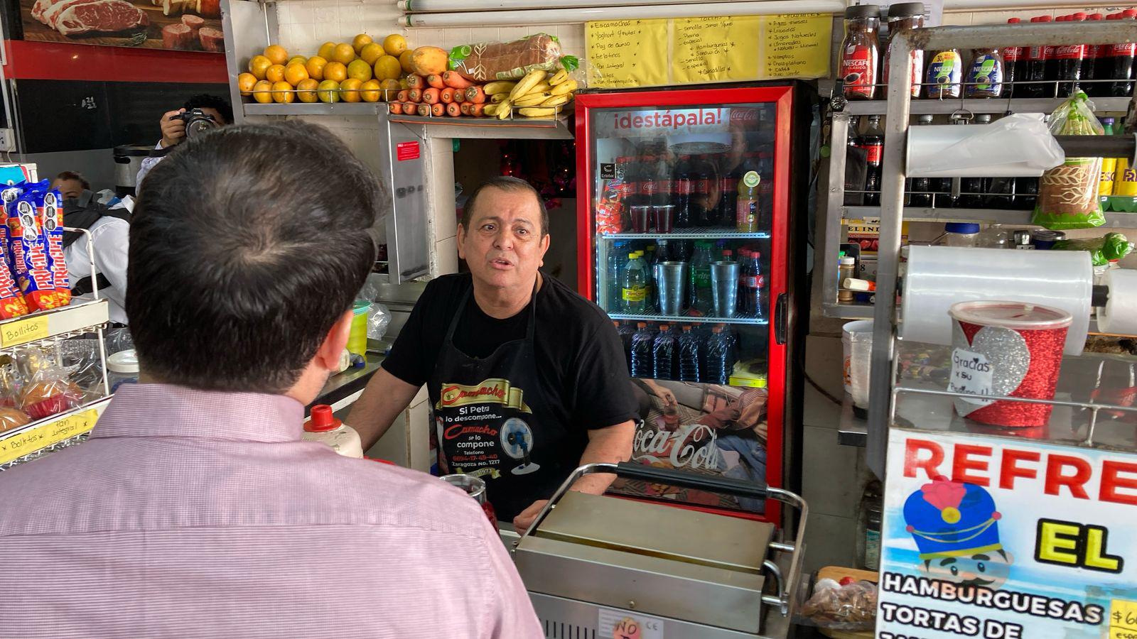 $!Más comerciantes de la Colonia Juárez en Mazatlán son beneficiados con apoyos por parte de la Secretaría de Economía